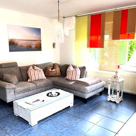 Ferienwohnung Haus Schwalbennest Eg ディツム エクステリア 写真